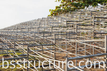 steel-scaffolding-stadium.jpg